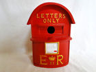 5055195015266 Vivid Arts Letterbox Design Resin Birdhouse