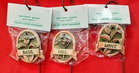 Garden Gate Designs 048492724257 3 Vintage Resin Herb Basil Dill Mint Hanging Plant Markers Stakes New In Package