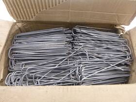 Sod 000251074591 1000 Pack Landscape Metal Square Staples 6 Inch X 1 Sod 000251074591 1000 Pack Landscape Metal Square Staples 6 Inch X 1
