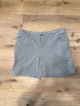 Royal Robbins Women's Discovery 5 Inch Hiking Shorts Light Pewter Size 14. Fixed Price $59.00.