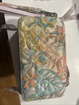 Vera Bradley L117919 Womens Rain Forest Canopy Rfid All-in-one Crossbody Bag. Fixed Price $50.00.