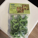 Hampton's Support Clips 15 Pack Also Use Train Climbing. Fixed Price $7.50.