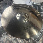 Zildjian Custom Crash Cymbal 19 With Gig Bag. Fixed Price $424.95.