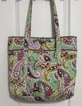 Vera Bradley Tote Shoulder Bag Tutti Frutti 6 Inside Pockets 2 Outside. Fixed Price $19.99.